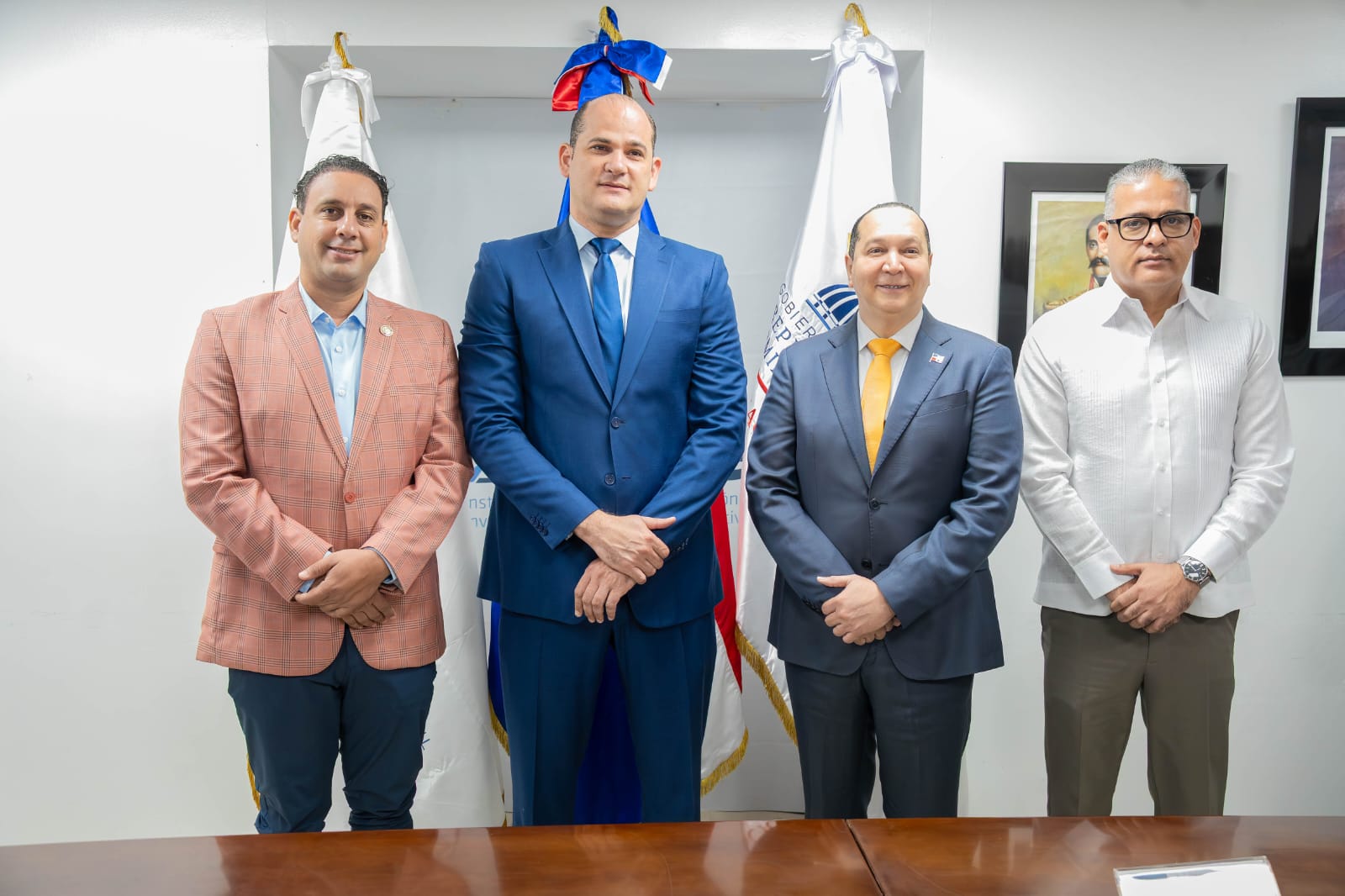 El INABIE e Ideice firman acuerdo para analizar y fortalecer programas de alimentación y salud escolar