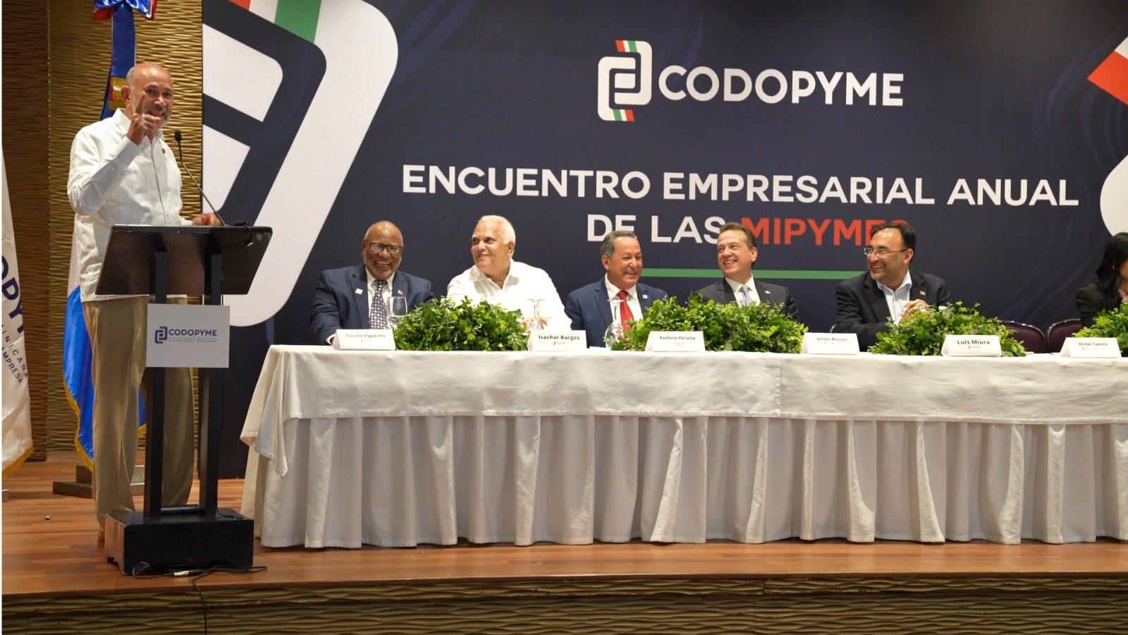 Mipymes resaltan impulso que reciben del gobierno a través del INABIE